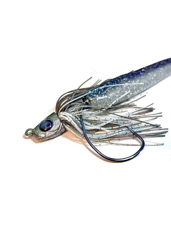 RX Slug in Cosmic Shad + Skirted Jig Head 4